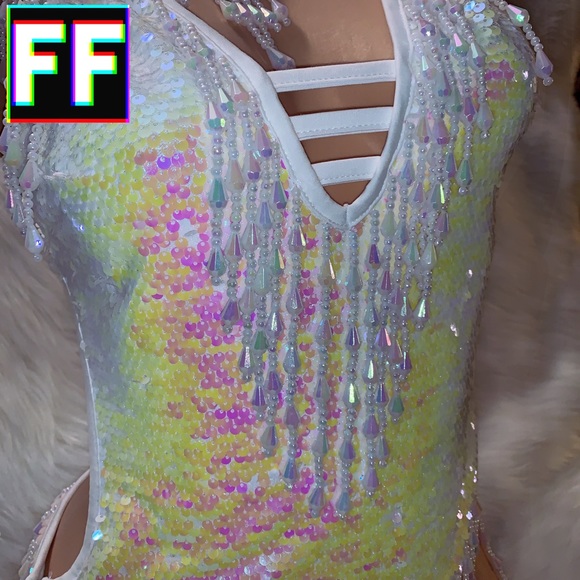 SHIMMERY BODYSUIT - Picture 3 of 7